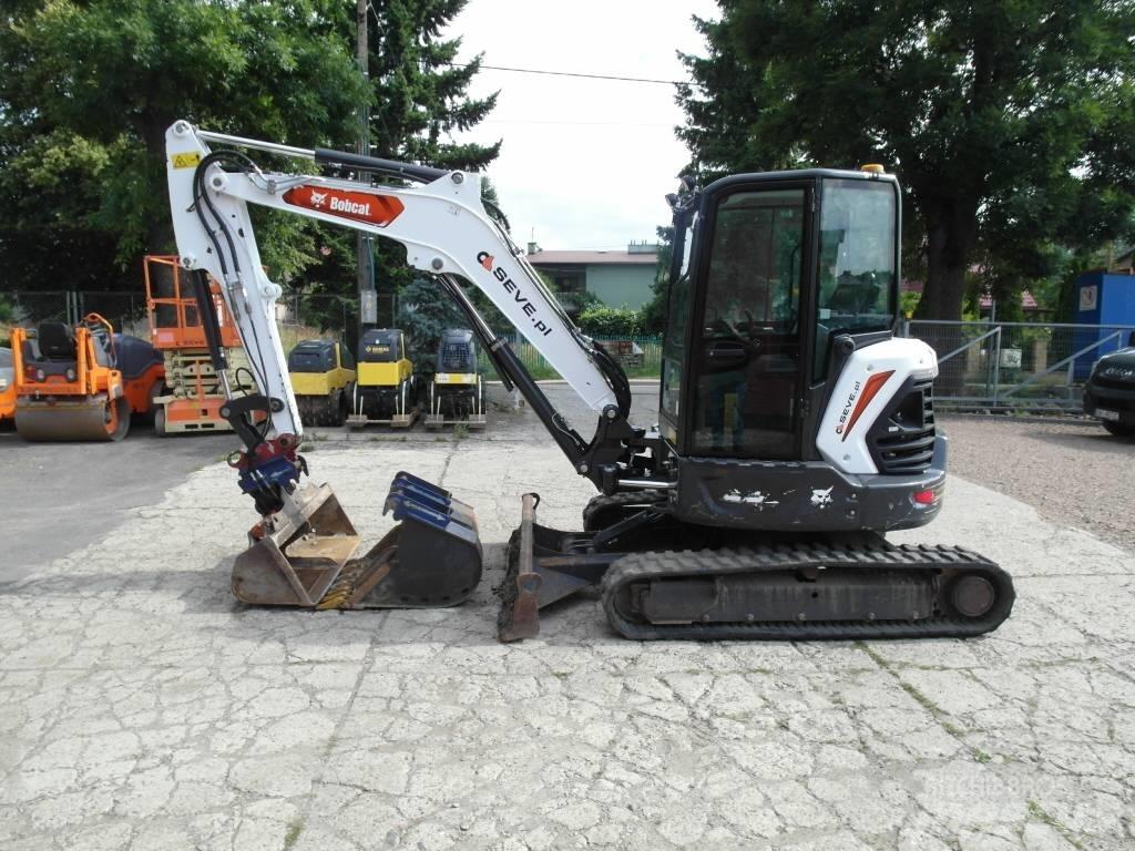 Bobcat E 50 Z ミニ油圧ショベル 7t以下（ミニユンボ・ミニディガー）