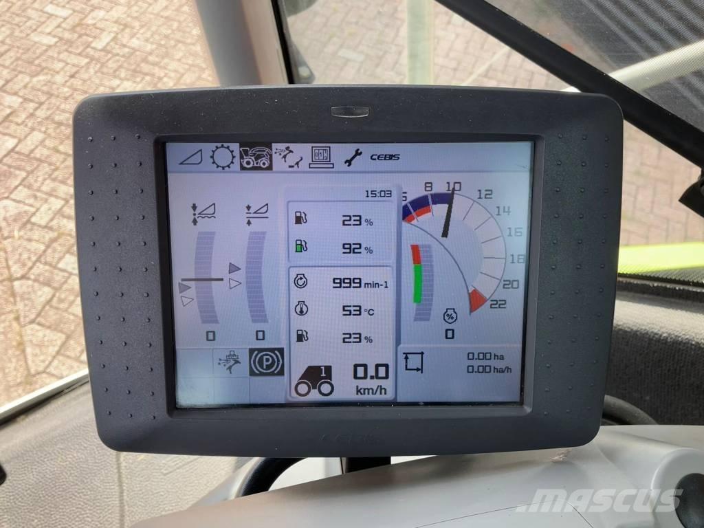 CLAAS Jaguar 930 自走式フォレージハーベスター