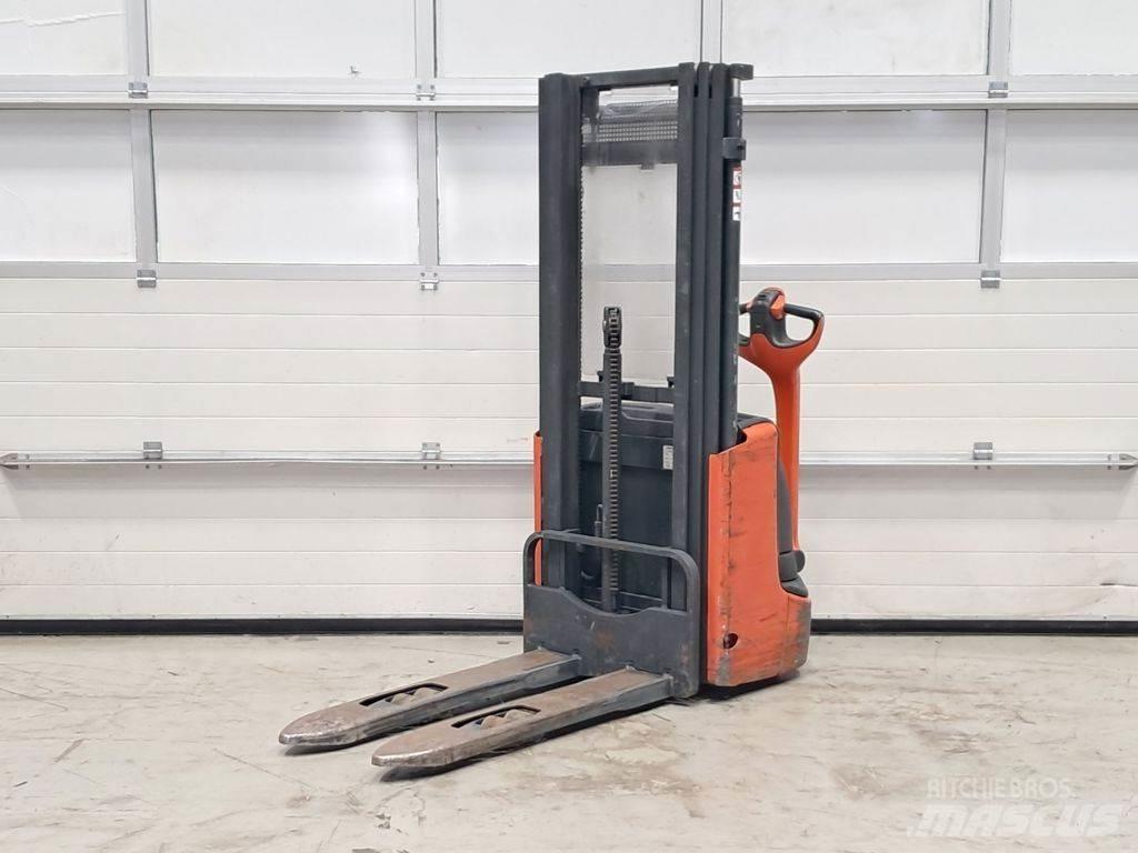 Linde L12 ウォーキンフォークリフト