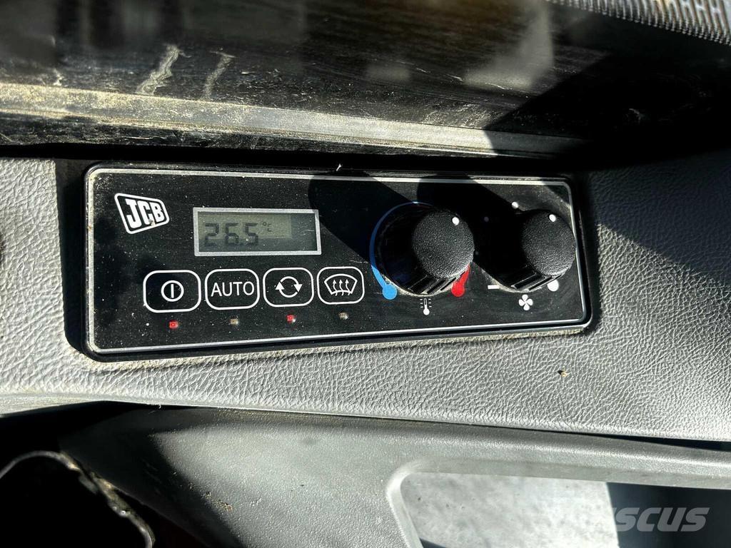 JCB HD110WT SV 中型油圧ショベル 7ｔ-12ｔ（ユンボ・パワーショベル・バックホー）