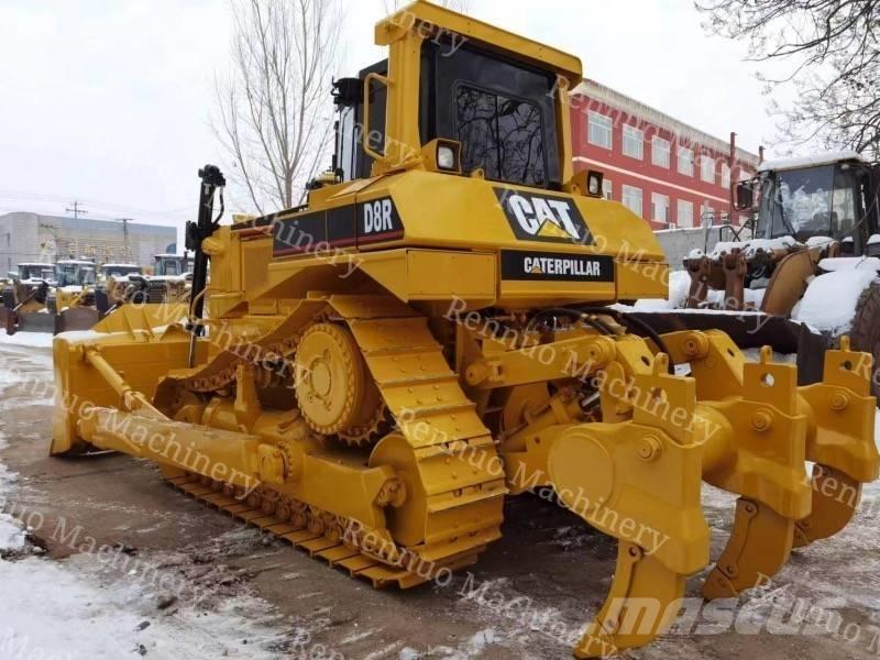 CAT D 8 R ブルドーザー