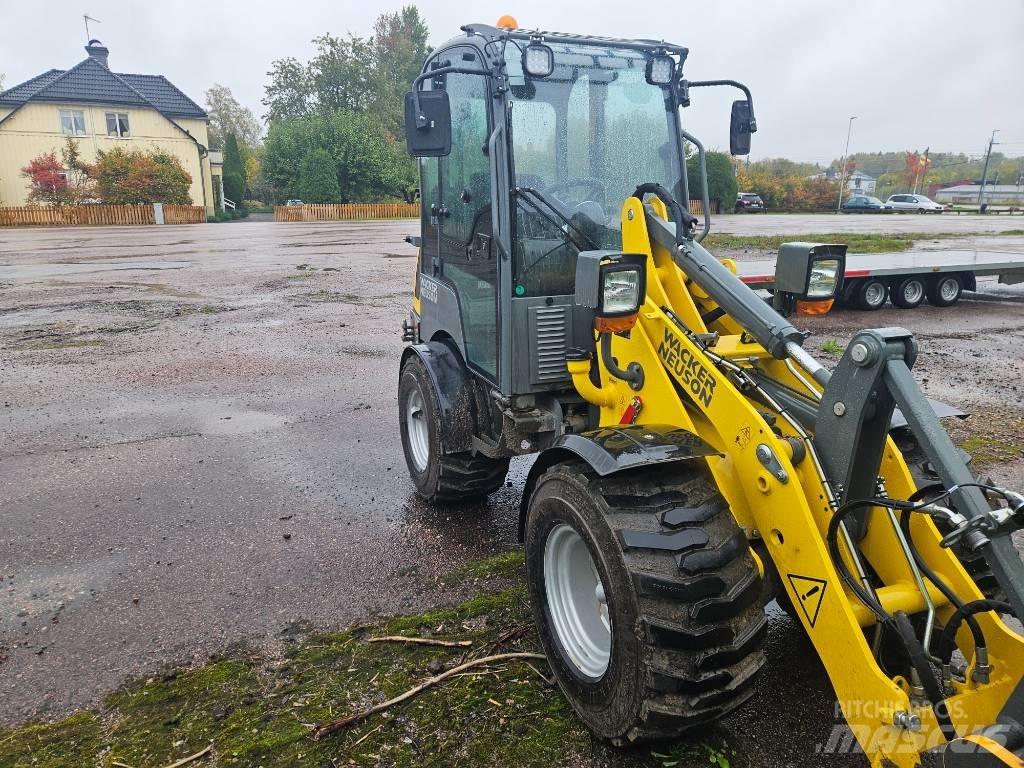 Wacker Neuson WL 25 ホイールローダー・タイヤショベル