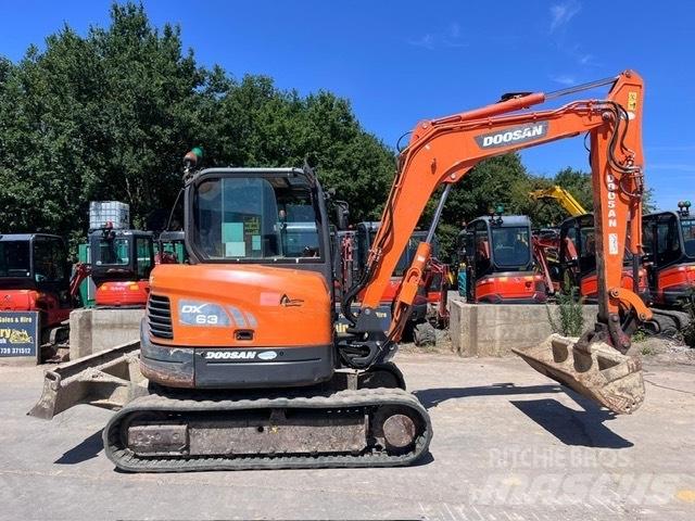 Doosan DX 63-3 ミニ油圧ショベル 7t以下（ミニユンボ・ミニディガー）