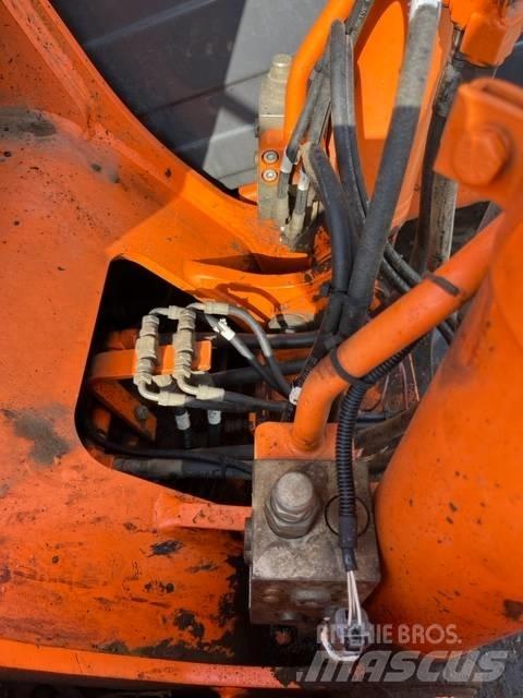 Doosan DX 140 LC 大型油圧ショベル12t以上（パワーショベル・ユンボ）