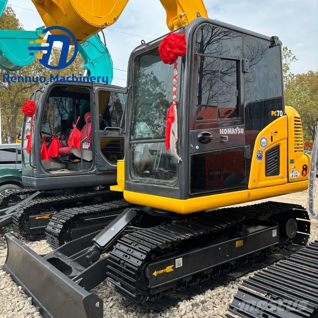 Komatsu PC 70-8 ミニ油圧ショベル 7t以下（ミニユンボ・ミニディガー）