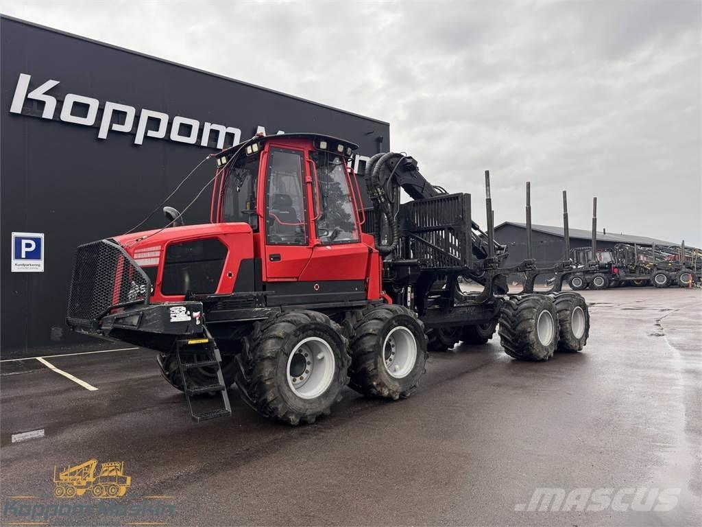 Komatsu 855 フォワーダー