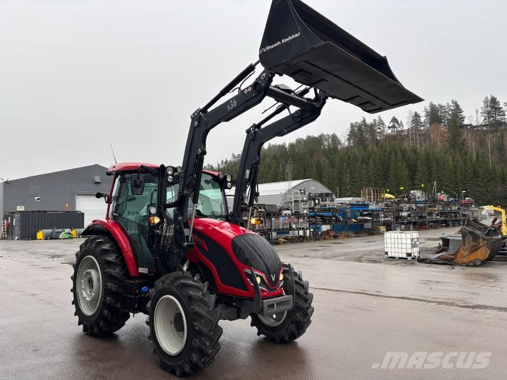 Valtra A 95 トラクター