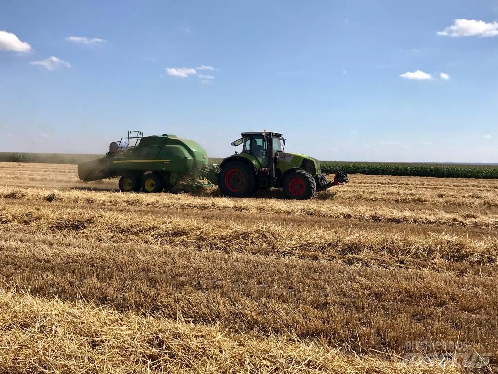 John Deere L 1533P スクエアベーラー