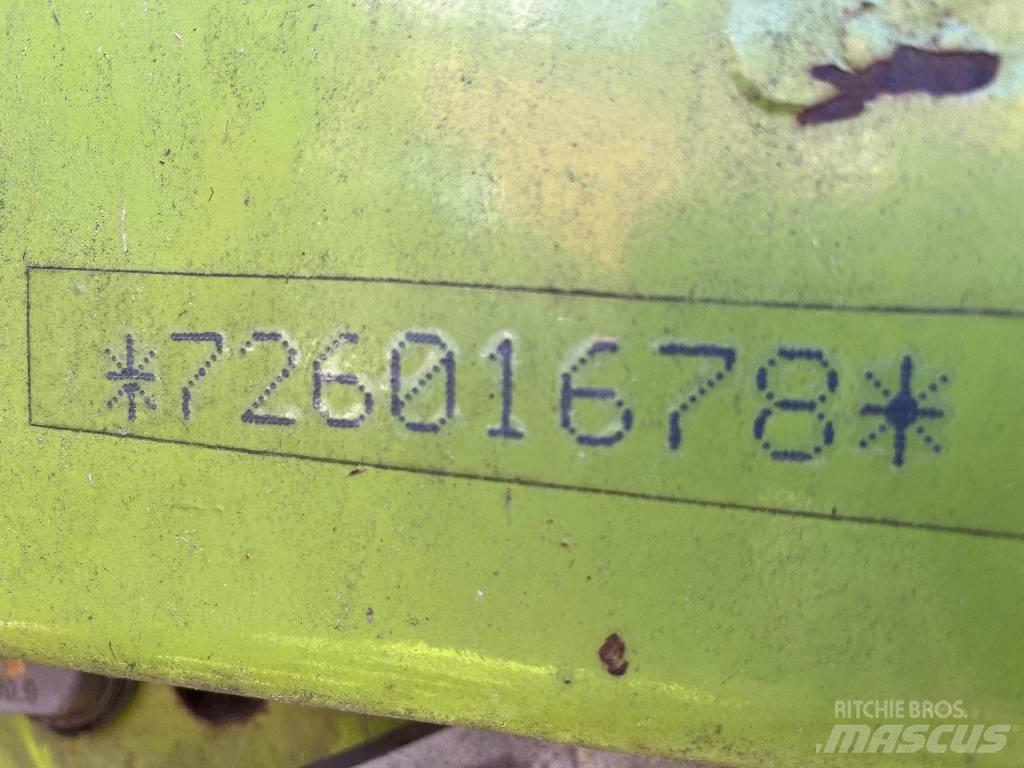 CLAAS Rollant 255 RC ラウンドベーラー