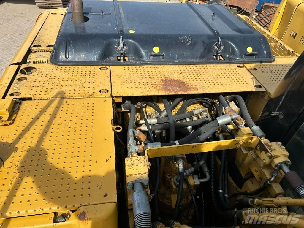CAT 320 D L 大型油圧ショベル12t以上（パワーショベル・ユンボ）