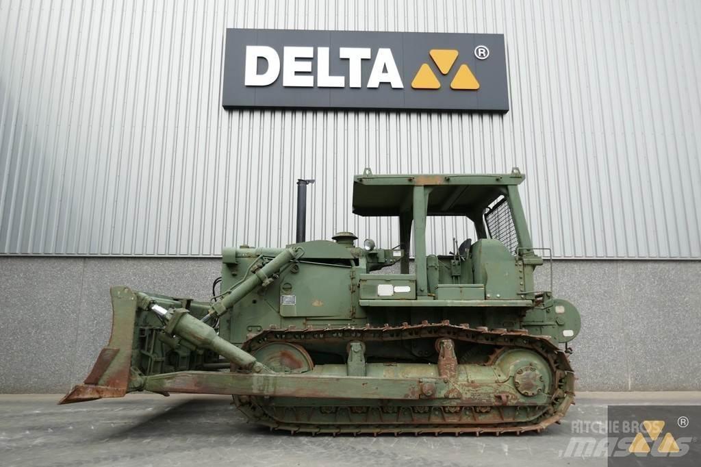 CAT D7F Ex-army ブルドーザー
