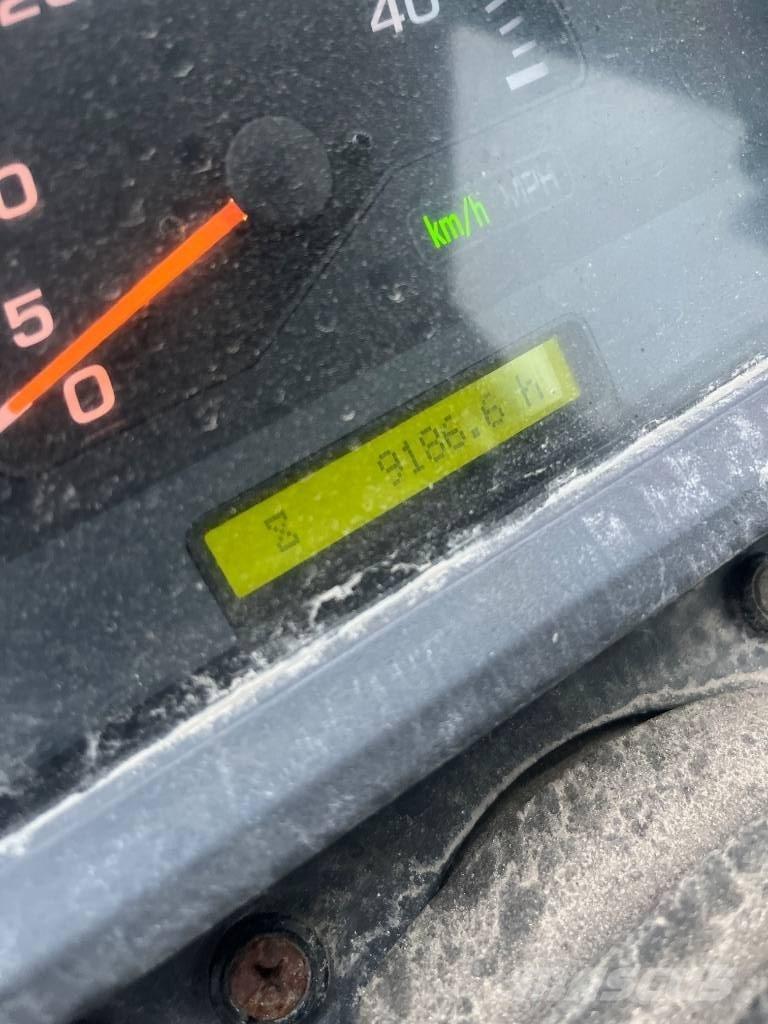 Komatsu WA 250 PZ-5 ホイールローダー・タイヤショベル