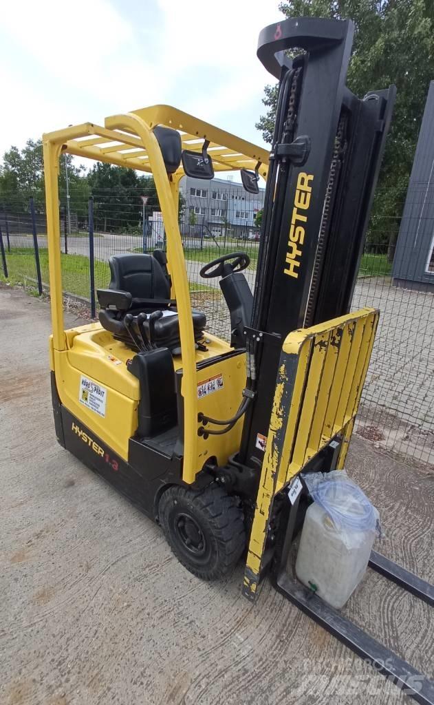 Hyster A 1.3 XNT バッテリーフォークリフト