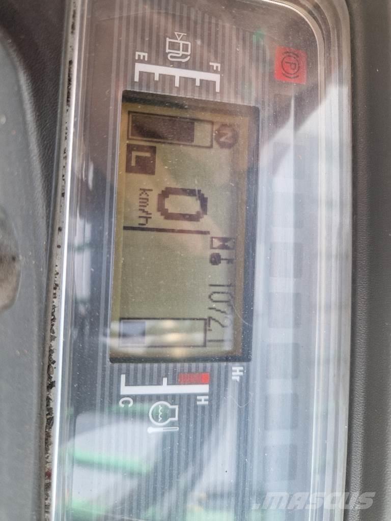 Mitsubishi FD30N リーチフォークリフト