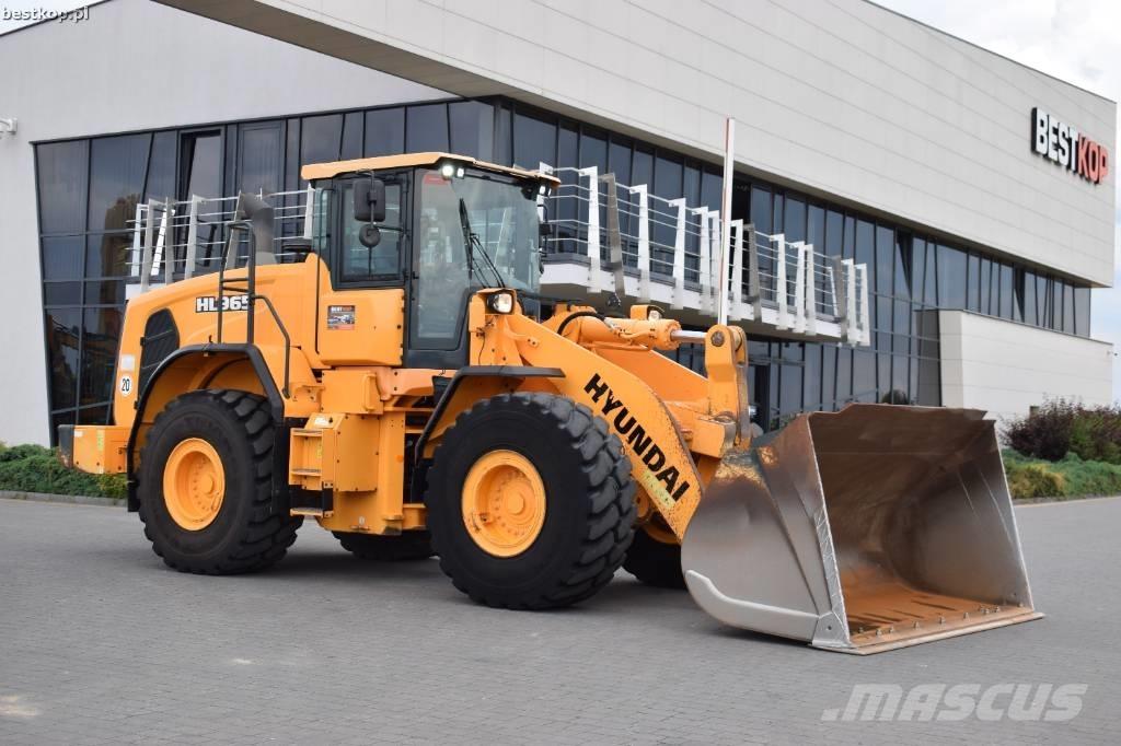 Hyundai HL 965 ホイールローダー・タイヤショベル