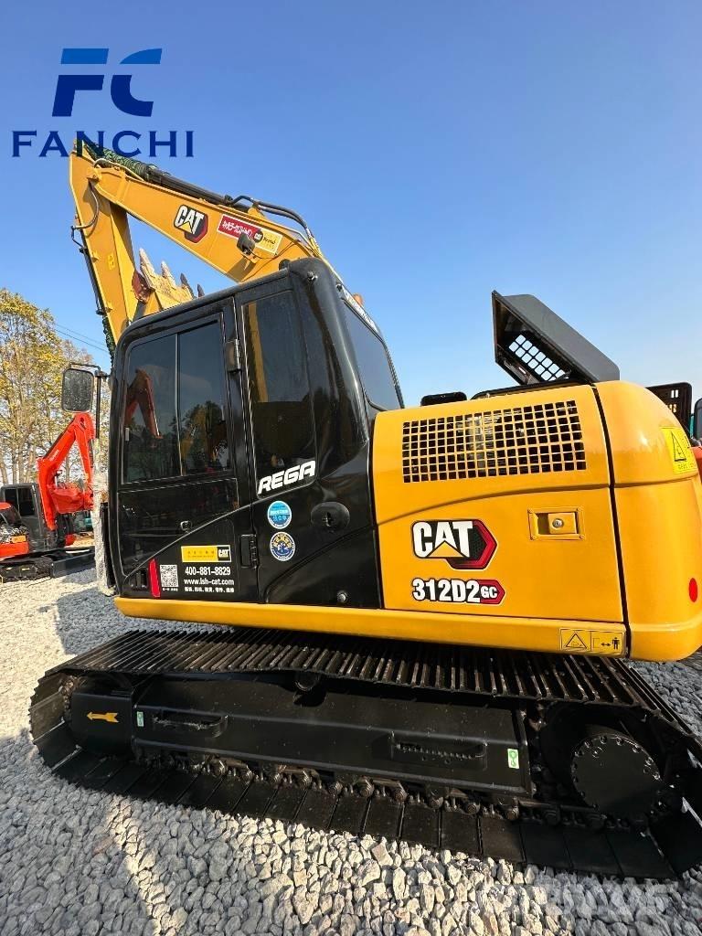 CAT 313d2gc 大型油圧ショベル12t以上（パワーショベル・ユンボ）