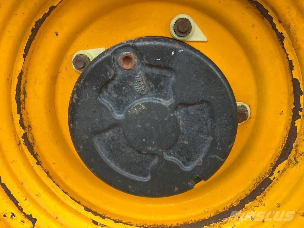 JCB 535-95 テレスコーピックハンドラー