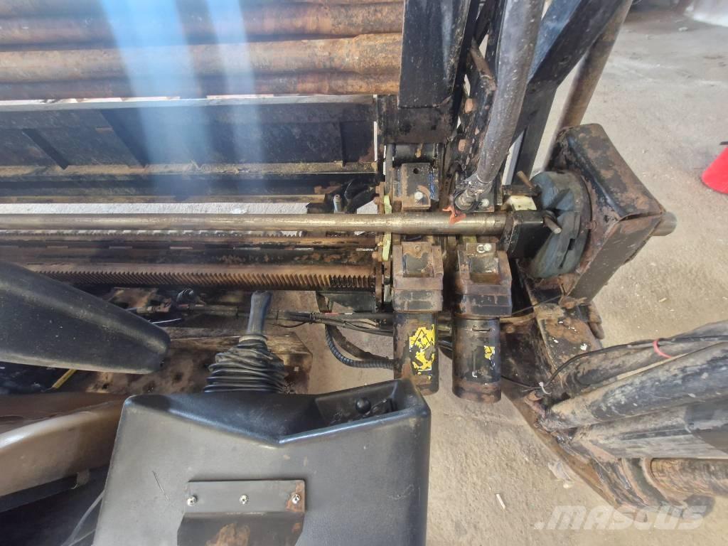 Ditch Witch JT 922 水平掘削リグ