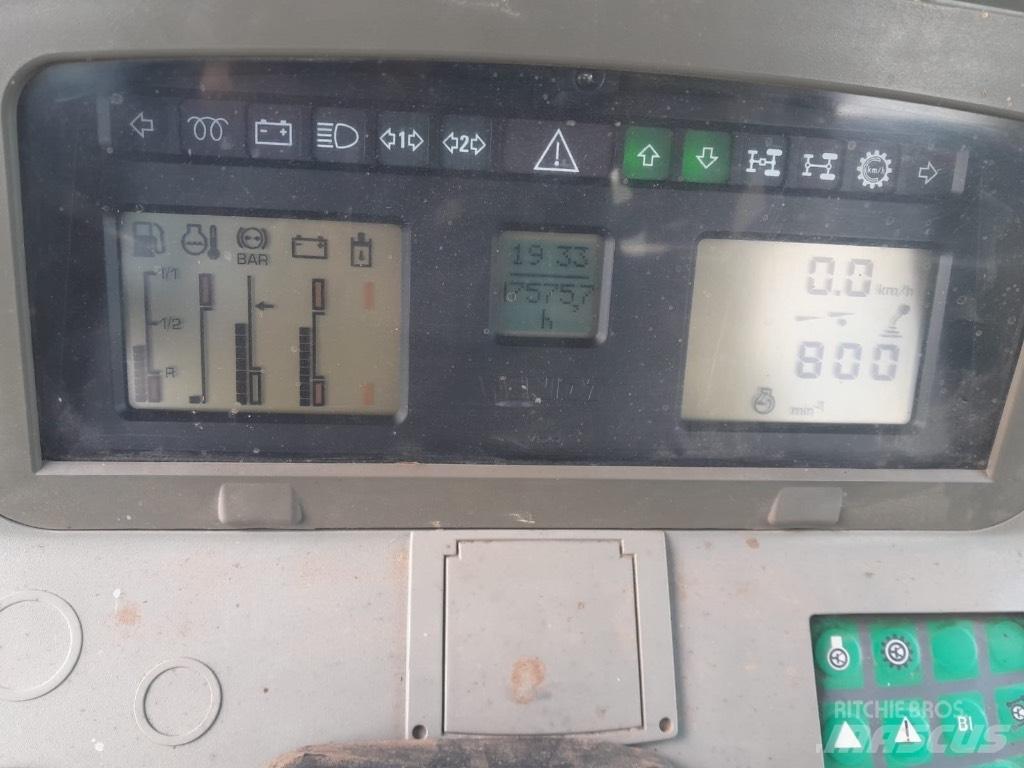 Fendt 712 Vario トラクター