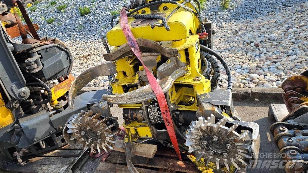 John Deere 1070 D ハーベスター
