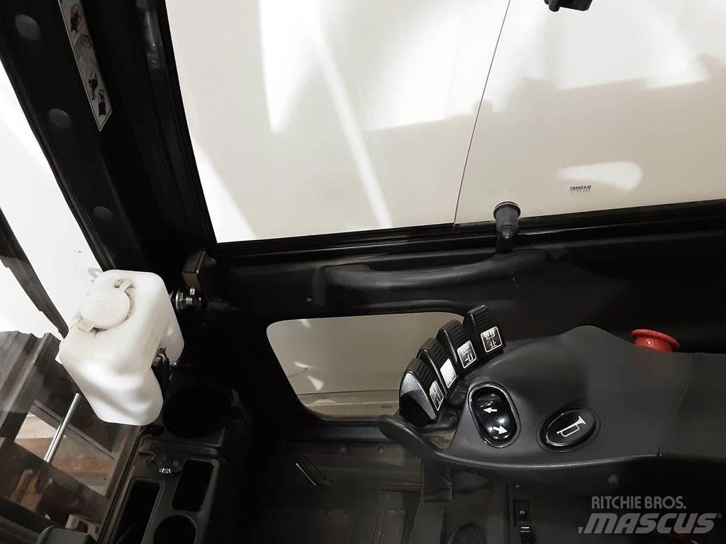 Yale ERP30VL V2745 バッテリーフォークリフト