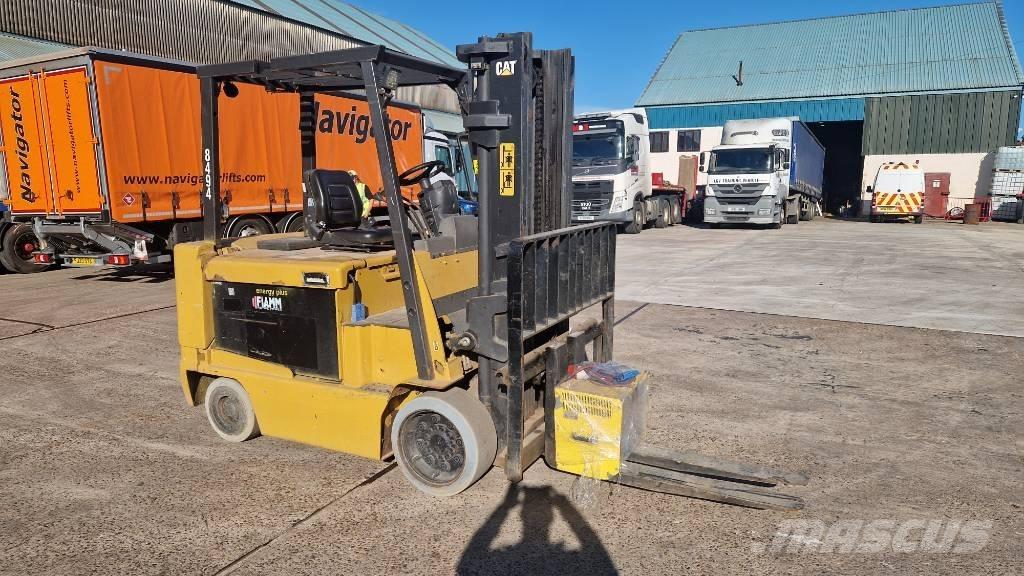 CAT EC45N バッテリーフォークリフト