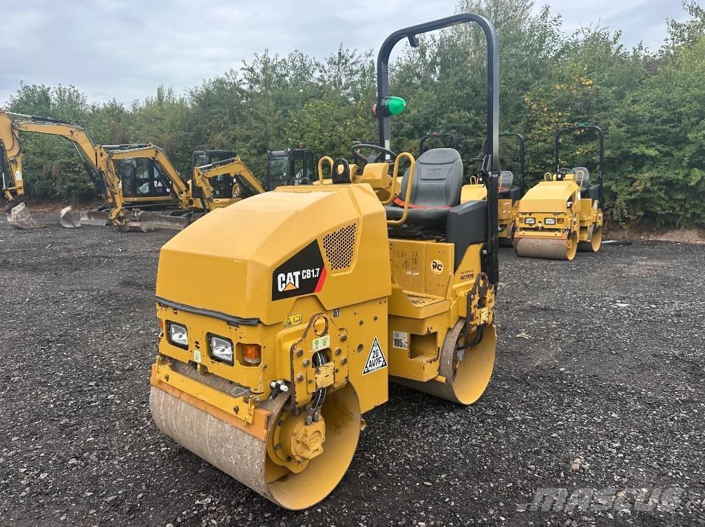 CAT CB 1.7 タンデムローラ