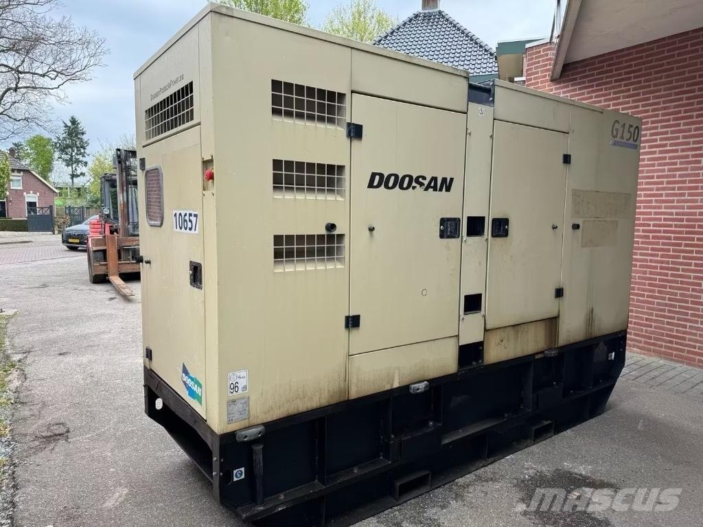 Doosan 150 KVA ディーゼル発電機