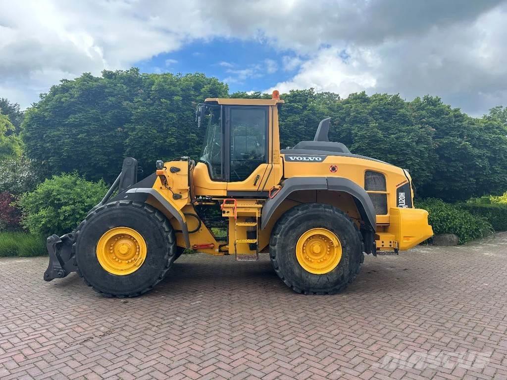 Volvo L120 H ホイールローダー・タイヤショベル