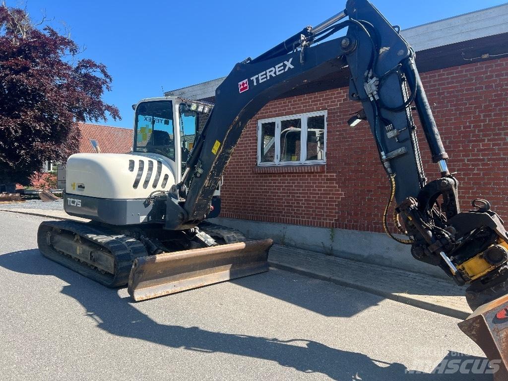 Terex TC 75 中型油圧ショベル 7ｔ-12ｔ（ユンボ・パワーショベル・バックホー）