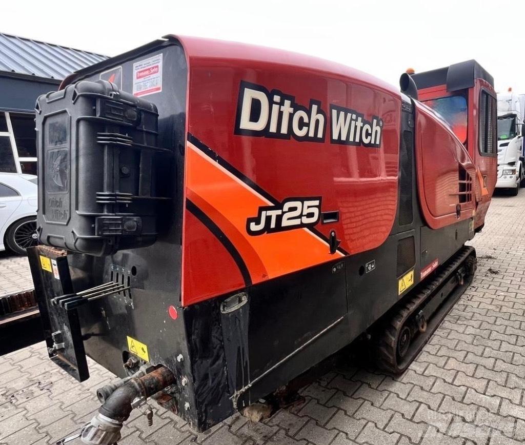 Ditch Witch JT 25 水平掘削リグ