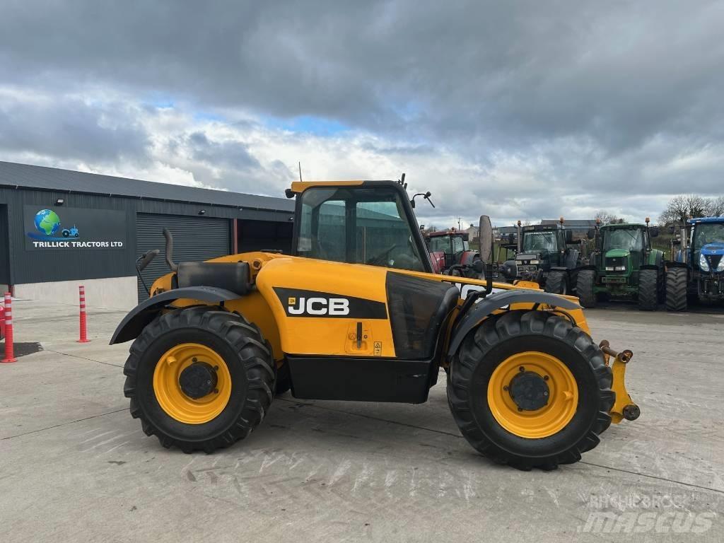 JCB 526-56 Agri 農業用テレハンドラー