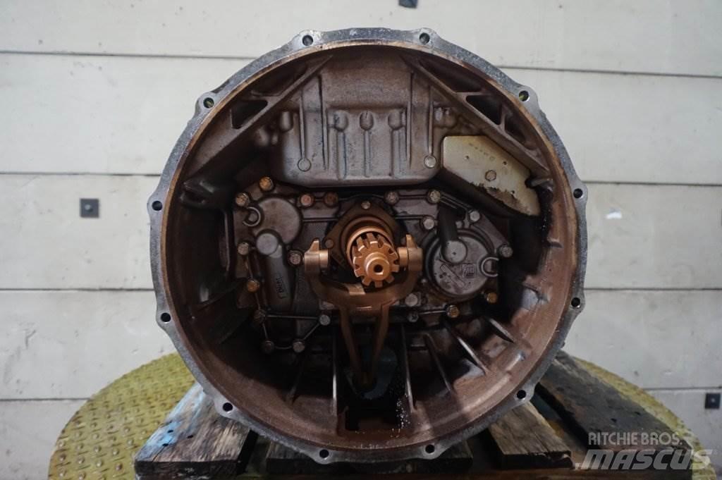 ZF 12AS2331DD+INT3 ギアボックス