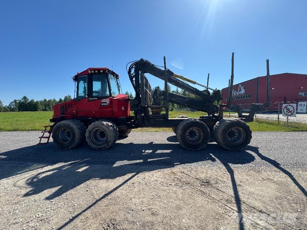 Komatsu 840 TX フォワーダー