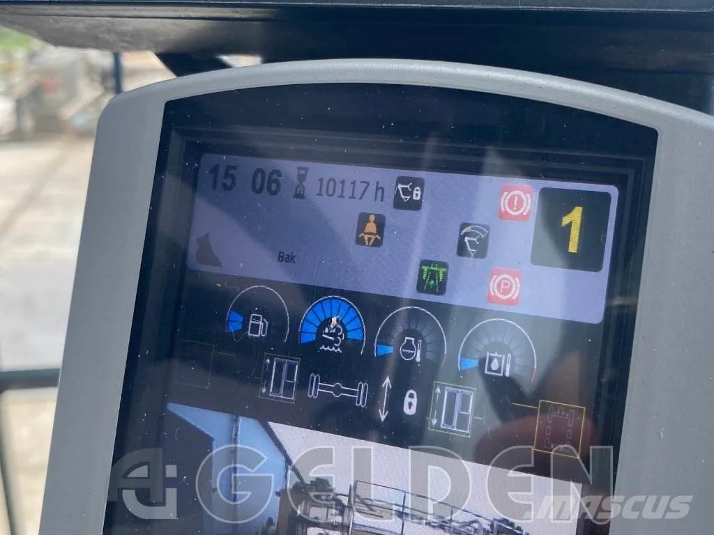 CAT MH3022 廃棄物／工業産廃処理機