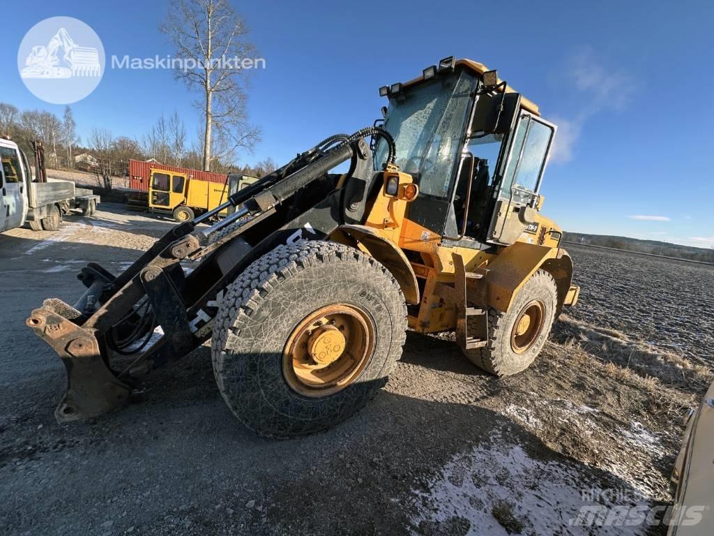 Hyundai HL 730 TM-7 ホイールローダー・タイヤショベル