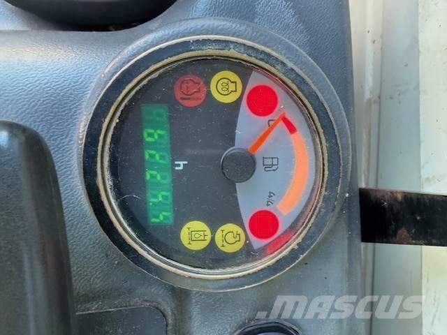 Terex TC 50 ミニ油圧ショベル 7t以下（ミニユンボ・ミニディガー）