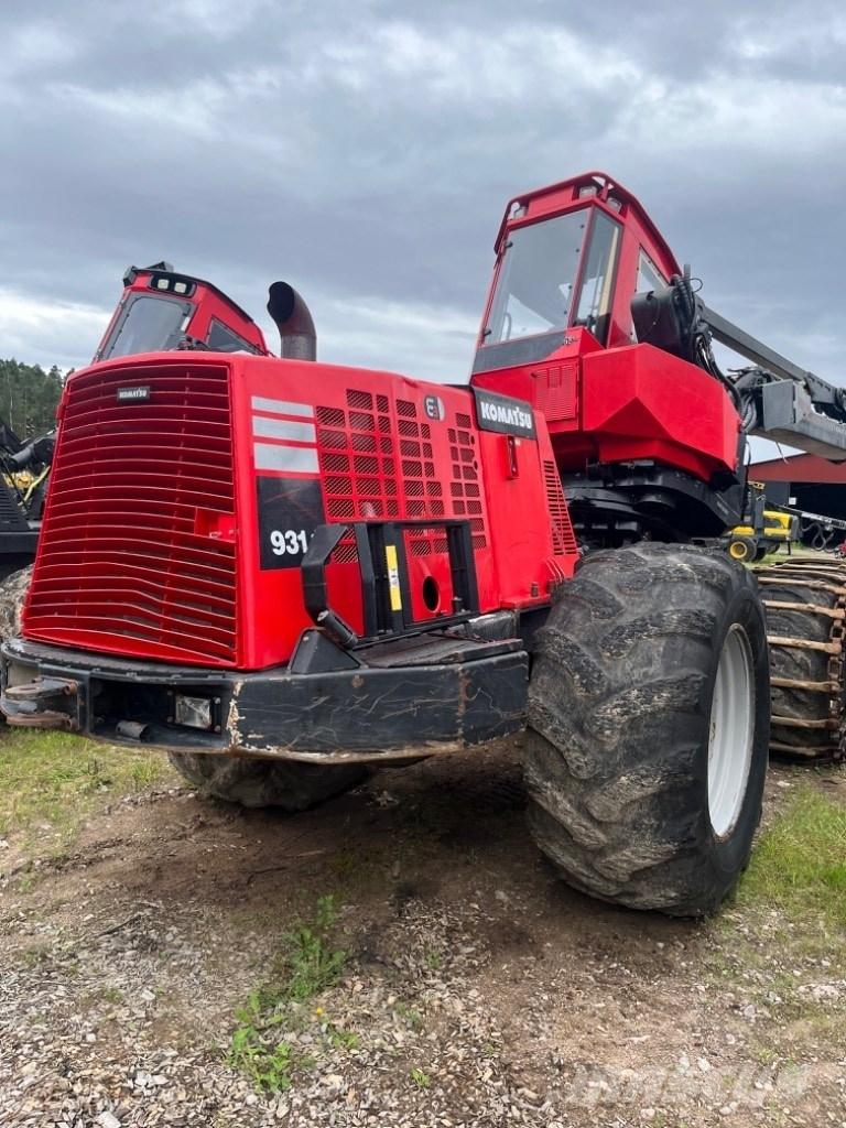 Komatsu 931.1 ハーベスター