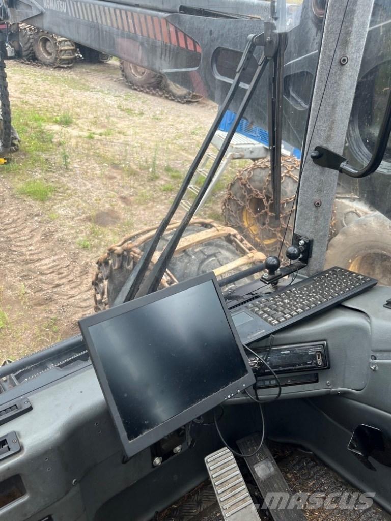 Komatsu 931.1 ハーベスター