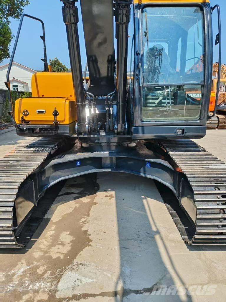 Hyundai R220LC-9S 大型油圧ショベル12t以上（パワーショベル・ユンボ）