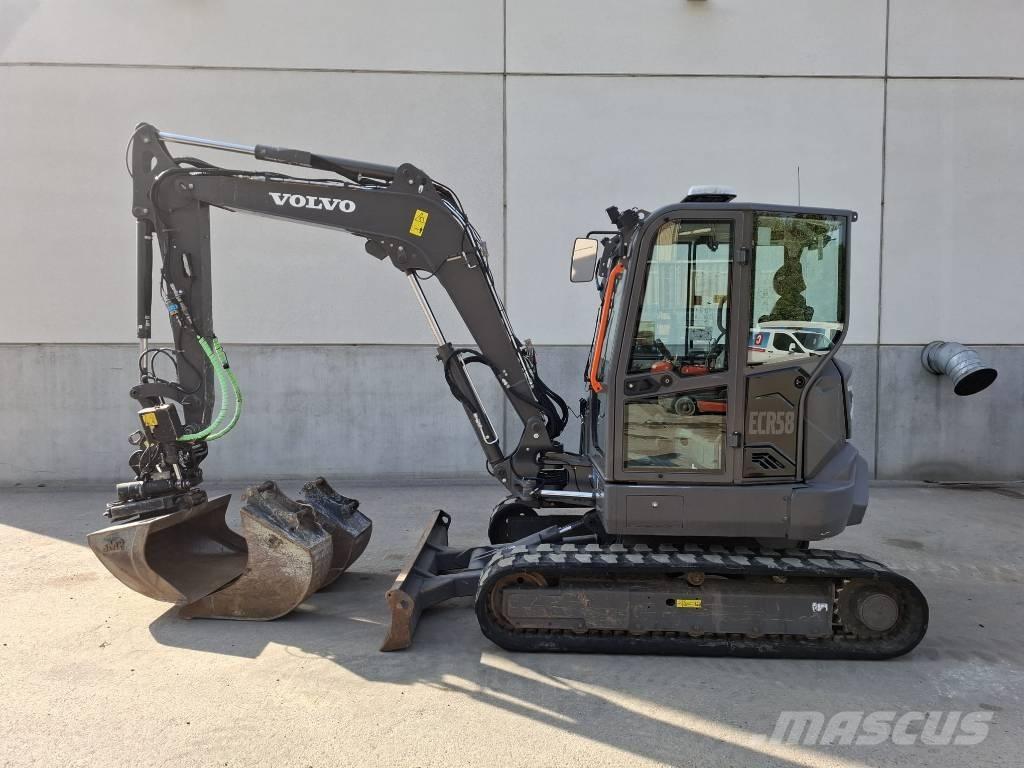 Volvo ECR 58 F ミニ油圧ショベル 7t以下（ミニユンボ・ミニディガー）