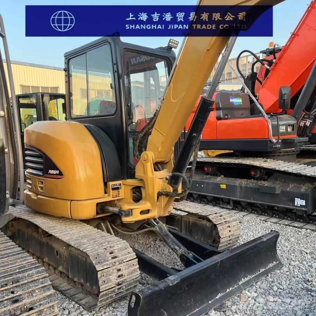 CAT 305C ミニ油圧ショベル 7t以下（ミニユンボ・ミニディガー）