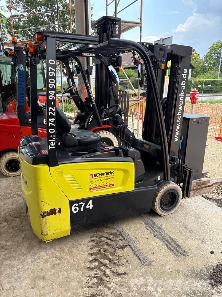 Doosan B 20 TXE バッテリーフォークリフト