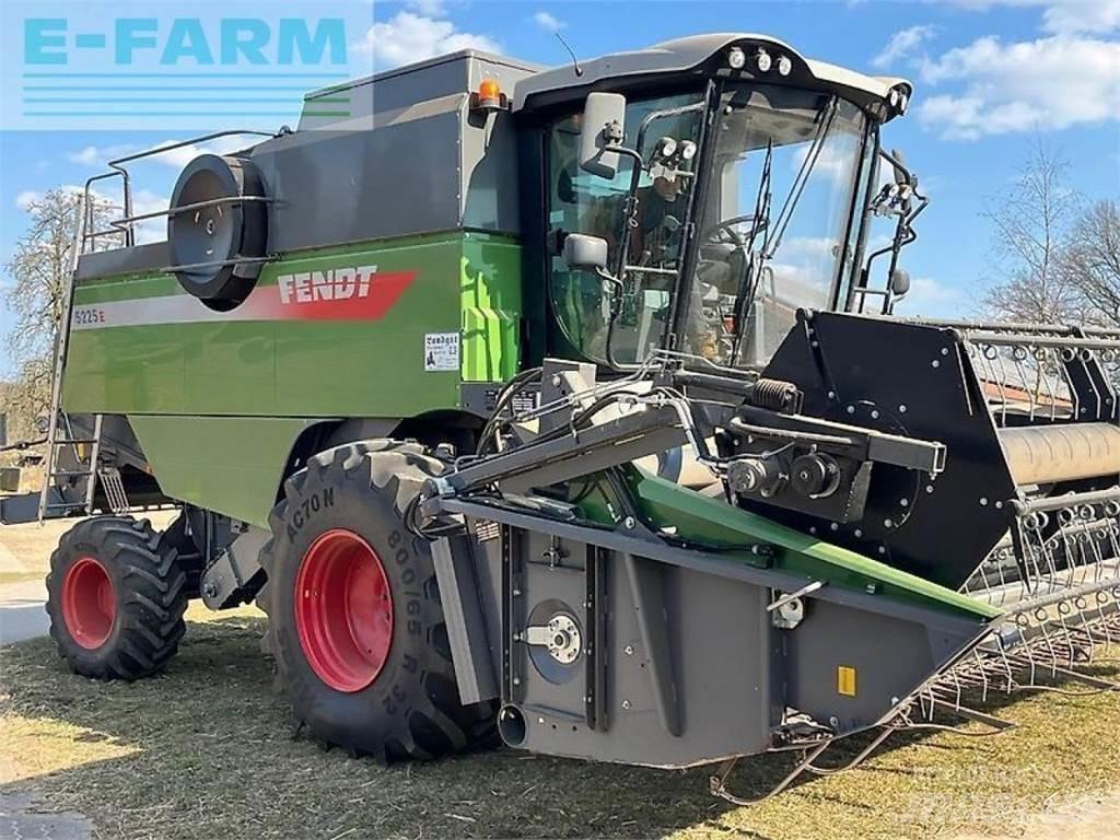 Fendt 5225 e コンバイン
