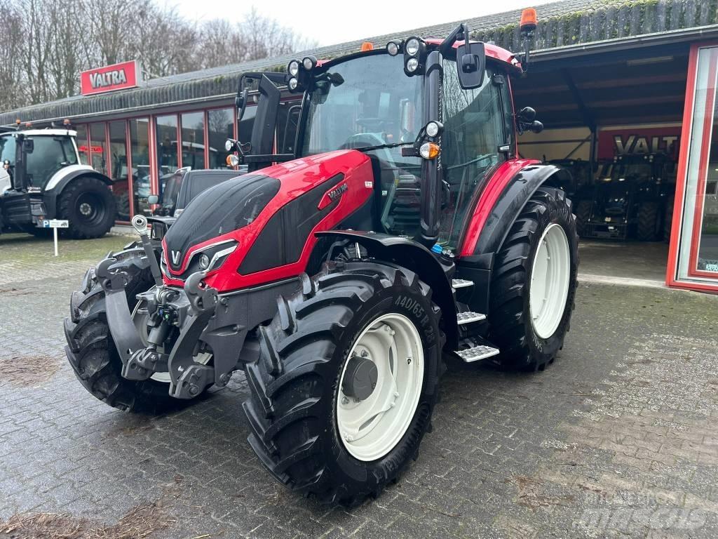 Valtra G 115 Active トラクター