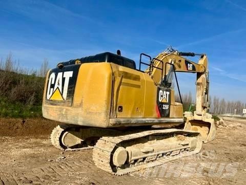 CAT 326 F L 大型油圧ショベル12t以上（パワーショベル・ユンボ）
