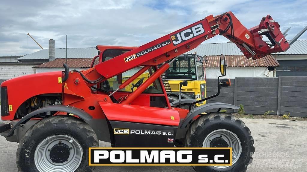 JCB 528-70 テレスコーピックハンドラー