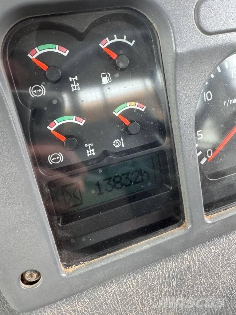 Volvo A 40 D アーティキュレート式ダンプトラック