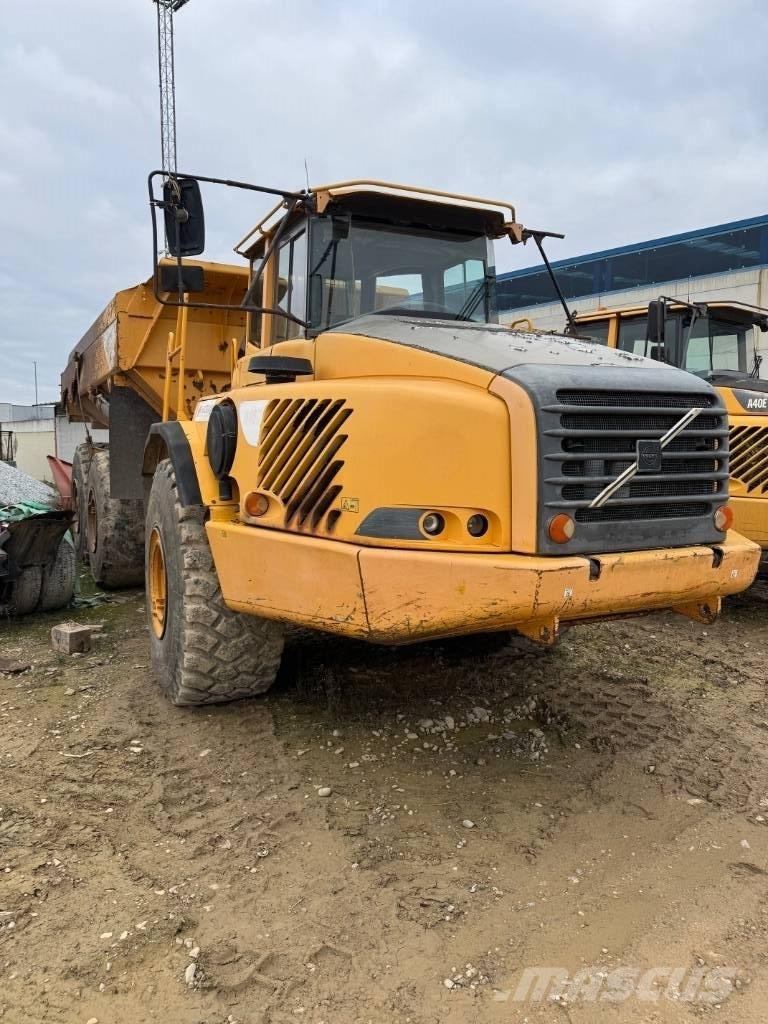 Volvo A 40 D アーティキュレート式ダンプトラック