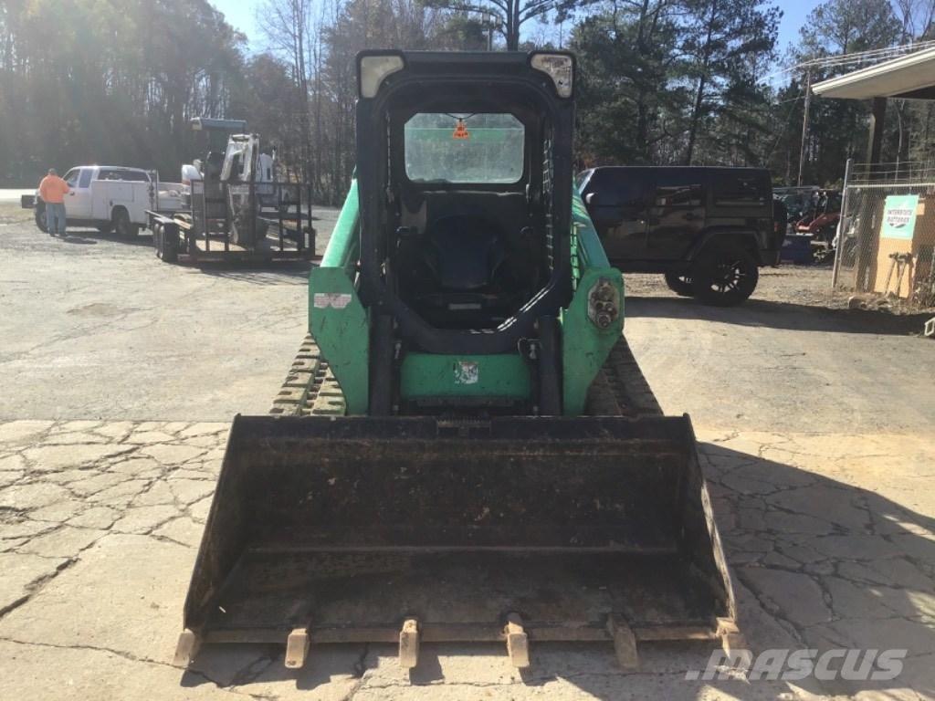 Bobcat T590 スキッドステアローダー